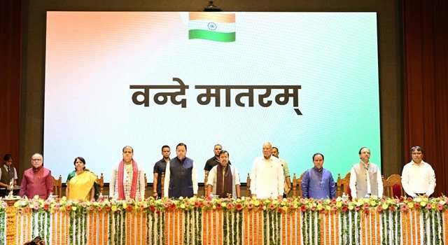 मुख्यमंत्री ने कहा कि देवभूमि उत्तराखण्ड शिक्षा, ज्ञान और अध्यात्म की समृद्ध परंपरा का केंद्र रहा है
