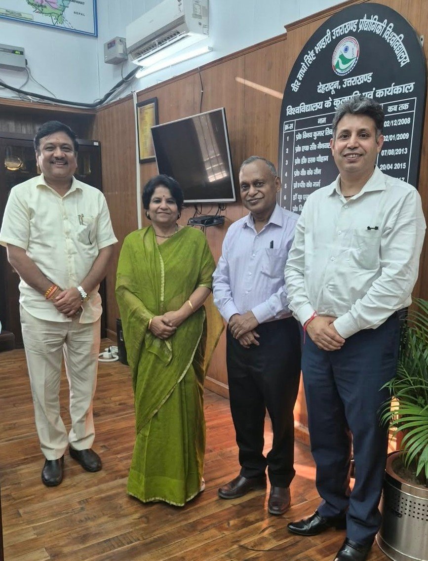 निजी कॉलेजों पर हर साल एक लाख की एफिलिएशन फीस! एसोसिएशन ने कुलपति के सामने उठाया मुद्दा