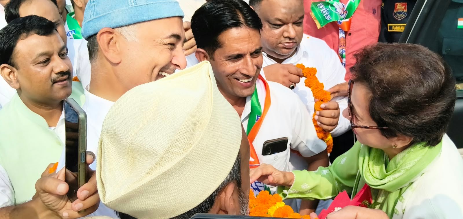 प्रदेश कांग्रेस प्रभारी कुमारी शैलजा का नारसन बॉर्डर पर हुआ स्वागत